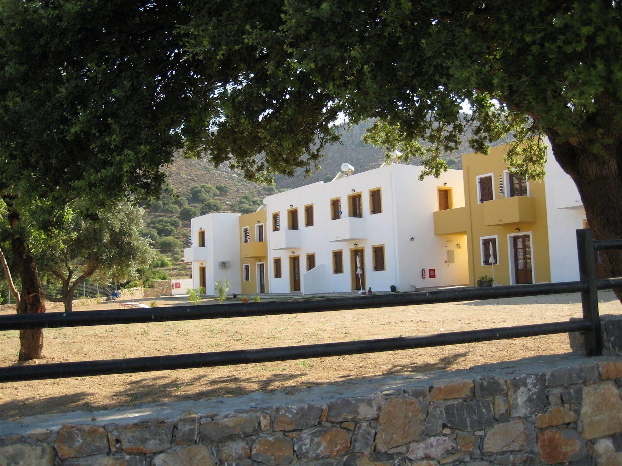 Tilos Fantasy Livadia  Buitenkant foto